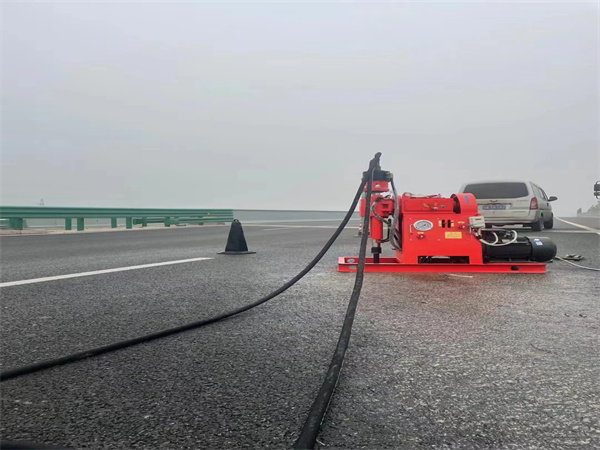 海城马路路基路面开裂下沉注浆加固灌浆